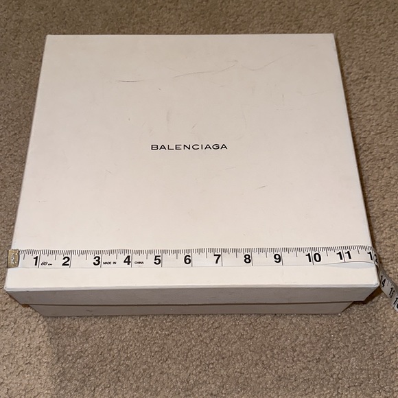 Balenciaga Shoe Box - Picture 2 of 14